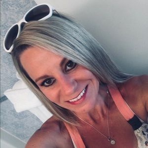 Meet your Posher, Tania